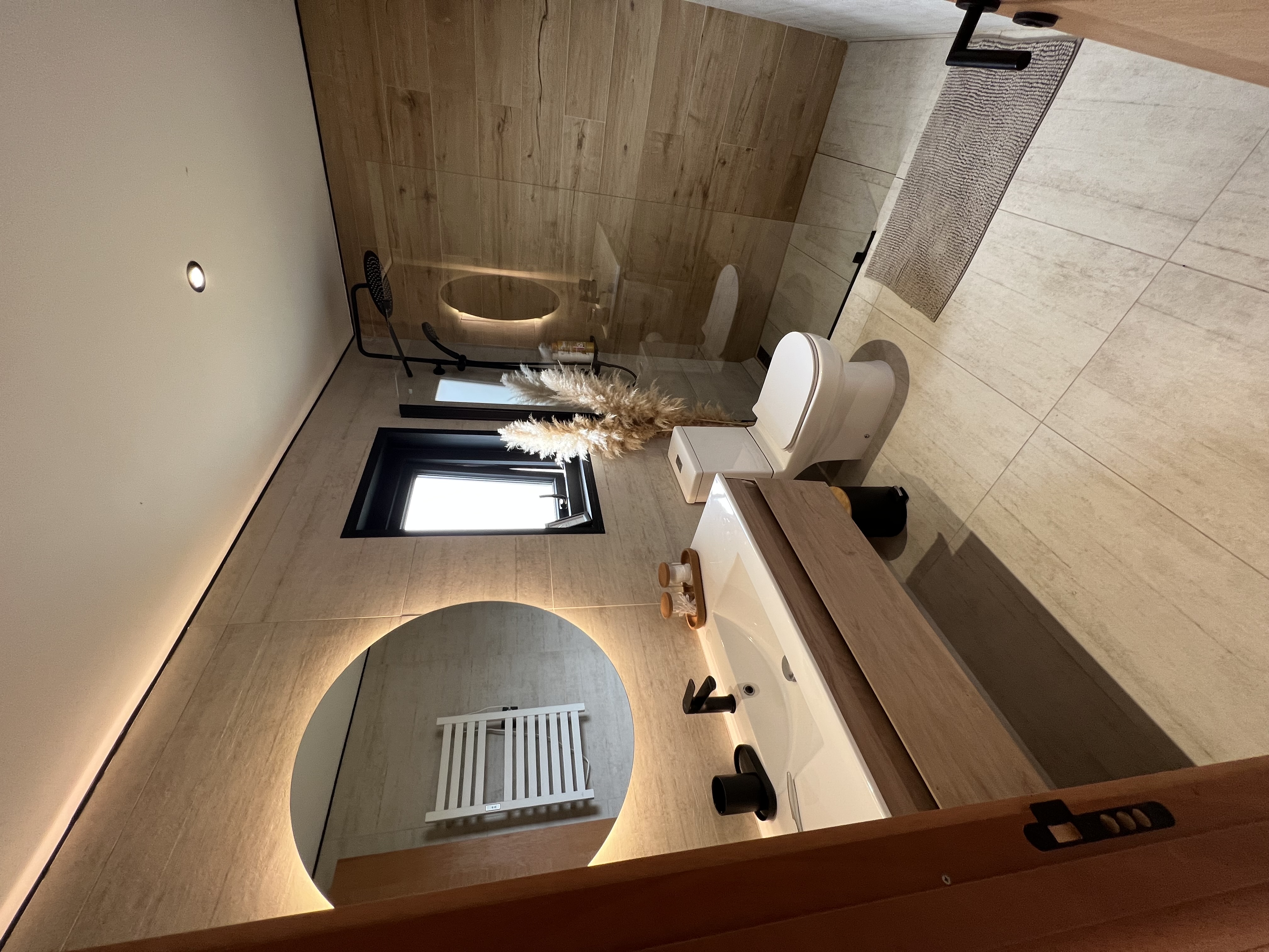 Porcelanato madera baño de lujo